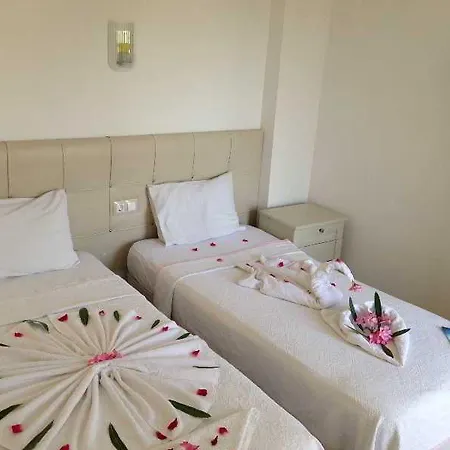 Dost Ξενοδοχείο 3*